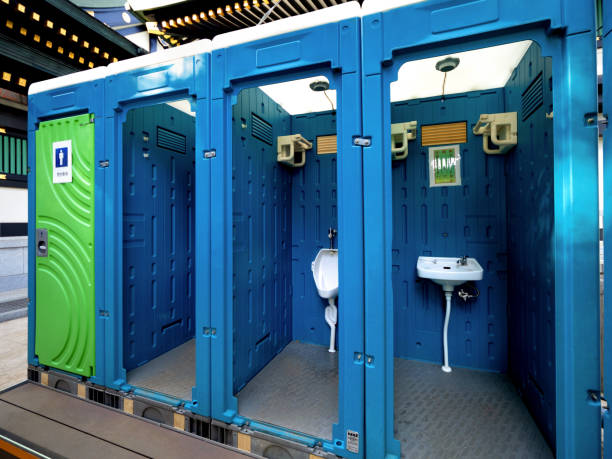 Best Portable bathroom rental  in Lawrence, MA